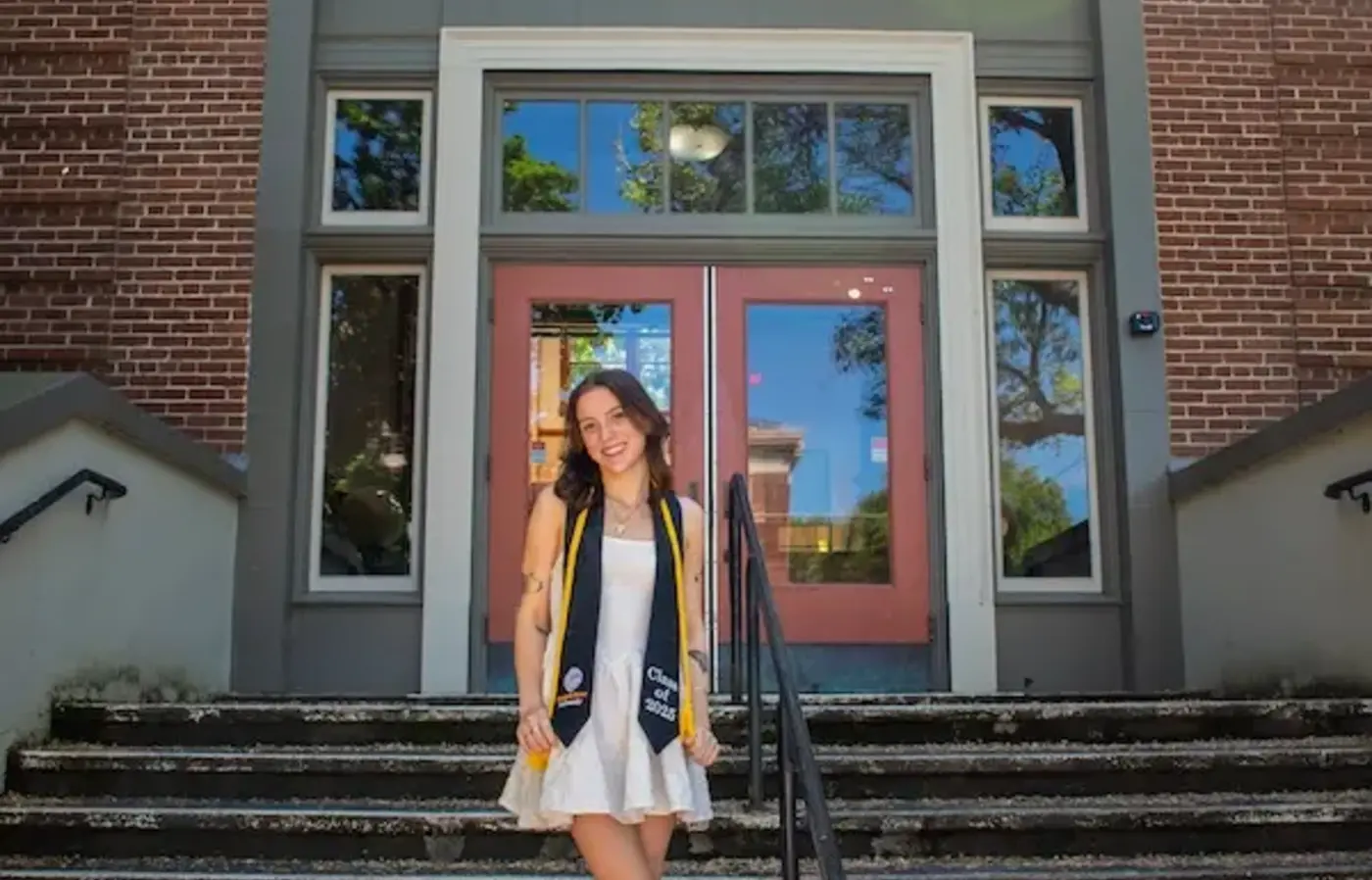 Emma Poll graduation photo